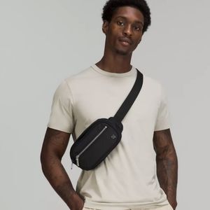 Lululemon Wunderlust Belt Bag 1.8 L